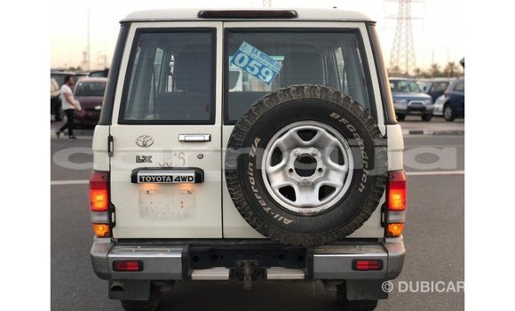 Buy Import Toyota Land Cruiser White Car in Import - Dubai in Abia State Buy Import Toyota Land Cruiser White Car in Import - Dubai in Abia State
