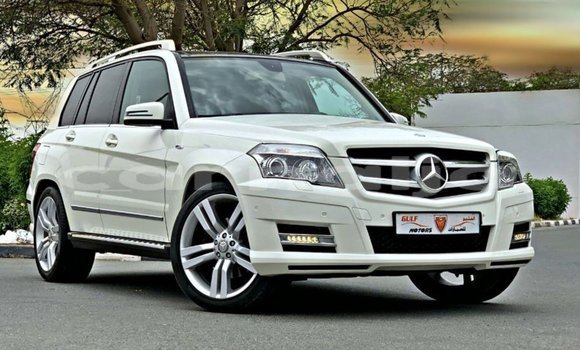 Buy Import Mercedes-Benz 190 White Car in Import - Dubai in Abia State Buy Import Mercedes-Benz 190 White Car in Import - Dubai in Abia State