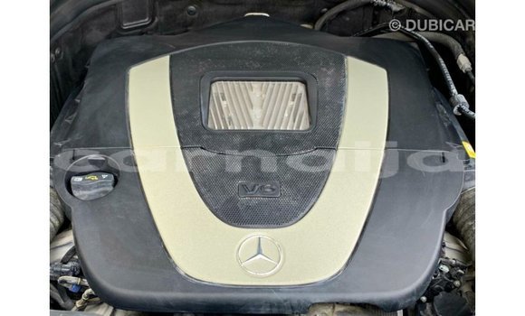 Acheter Import Voiture Mercedes-Benz 190 Blanc à Import - Dubai, État d'Abia Acheter Import Voiture Mercedes-Benz 190 Blanc à Import - Dubai, État d'Abia