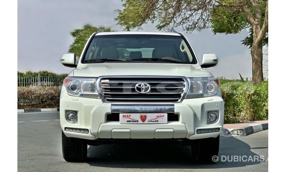 Buy Import Toyota Land Cruiser White Car in Import - Dubai in Abia State Buy Import Toyota Land Cruiser White Car in Import - Dubai in Abia State