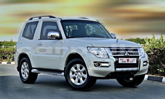 Buy Import Mitsubishi Pajero White Car in Import - Dubai in Abia State