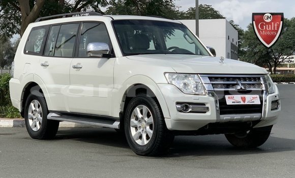 Buy Import Mitsubishi Pajero White Car in Import - Dubai in Abia State Buy Import Mitsubishi Pajero White Car in Import - Dubai in Abia State