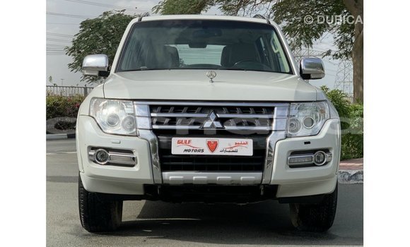 Acheter Import Voiture Mitsubishi Pajero Blanc à Import - Dubai, État d'Abia Acheter Import Voiture Mitsubishi Pajero Blanc à Import - Dubai, État d'Abia