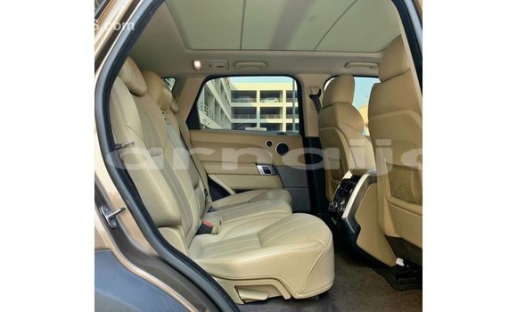Acheter Import Voiture Land Rover Range Rover Marron à Import - Dubai, État d'Abia Acheter Import Voiture Land Rover Range Rover Marron à Import - Dubai, État d'Abia