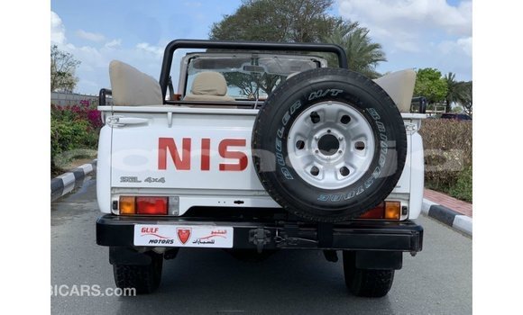 Buy Import Nissan Patrol White Car in Import - Dubai in Abia State Buy Import Nissan Patrol White Car in Import - Dubai in Abia State
