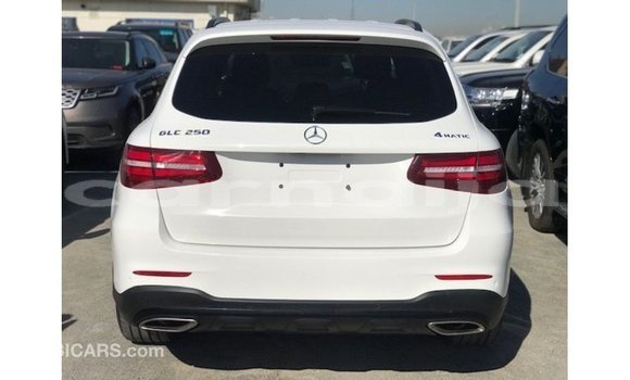 Buy Import Mercedes-Benz 250 White Car in Import - Dubai in Abia State Buy Import Mercedes-Benz 250 White Car in Import - Dubai in Abia State