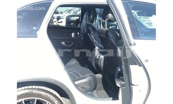 Buy Import Mercedes-Benz 250 White Car in Import - Dubai in Abia State Buy Import Mercedes-Benz 250 White Car in Import - Dubai in Abia State