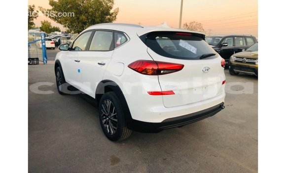Acheter Import Voiture Hyundai Tucson Blanc à Import - Dubai, État d'Abia Acheter Import Voiture Hyundai Tucson Blanc à Import - Dubai, État d'Abia