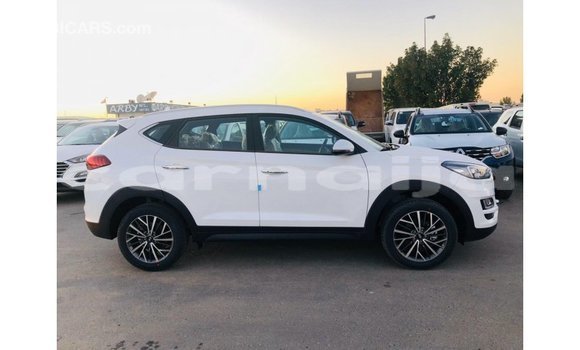Acheter Import Voiture Hyundai Tucson Blanc à Import - Dubai, État d'Abia Acheter Import Voiture Hyundai Tucson Blanc à Import - Dubai, État d'Abia