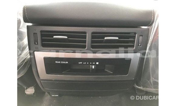 Buy Import Toyota Land Cruiser White Car in Import - Dubai in Abia State Buy Import Toyota Land Cruiser White Car in Import - Dubai in Abia State