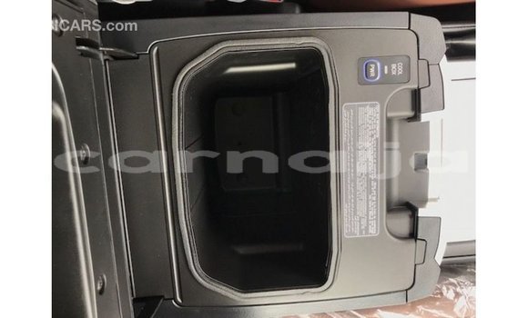 Buy Import Toyota Land Cruiser White Car in Import - Dubai in Abia State Buy Import Toyota Land Cruiser White Car in Import - Dubai in Abia State