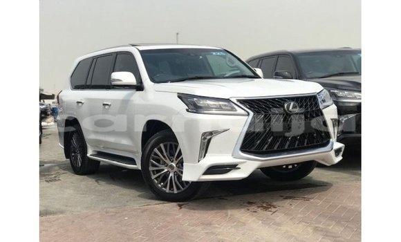 Acheter Import Voiture Lexus LX Blanc à Import - Dubai, État d'Abia Acheter Import Voiture Lexus LX Blanc à Import - Dubai, État d'Abia