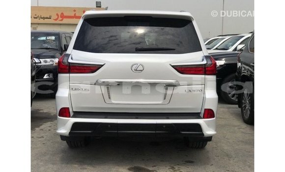 Acheter Import Voiture Lexus LX Blanc à Import - Dubai, État d'Abia Acheter Import Voiture Lexus LX Blanc à Import - Dubai, État d'Abia