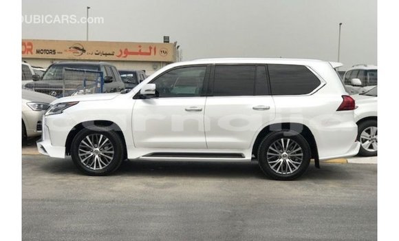 Acheter Import Voiture Lexus LX Blanc à Import - Dubai, État d'Abia Acheter Import Voiture Lexus LX Blanc à Import - Dubai, État d'Abia