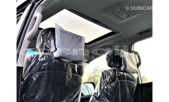 Acheter Import Voiture Toyota Land Cruiser Noir à Import - Dubai, État d'Abia Acheter Import Voiture Toyota Land Cruiser Noir à Import - Dubai, État d'Abia