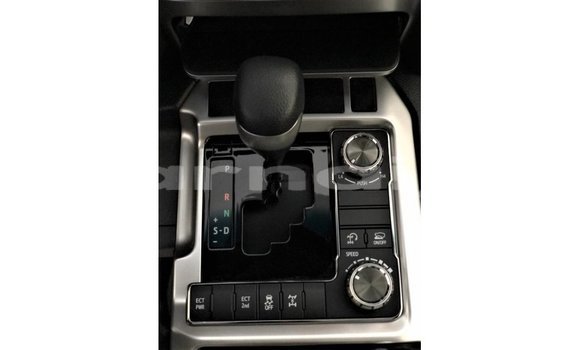 Acheter Import Voiture Toyota Land Cruiser Noir à Import - Dubai, État d'Abia Acheter Import Voiture Toyota Land Cruiser Noir à Import - Dubai, État d'Abia