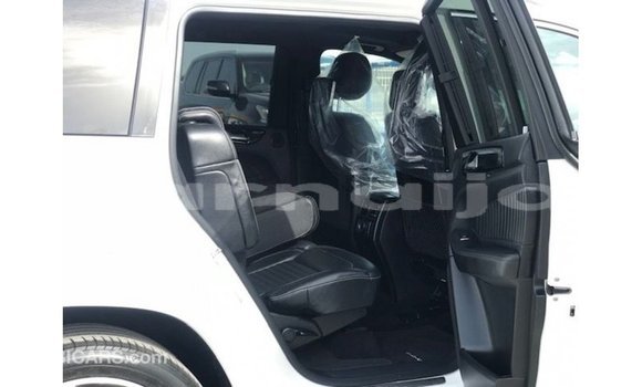 Buy Import Mercedes-Benz 190 White Car in Import - Dubai in Abia State Buy Import Mercedes-Benz 190 White Car in Import - Dubai in Abia State