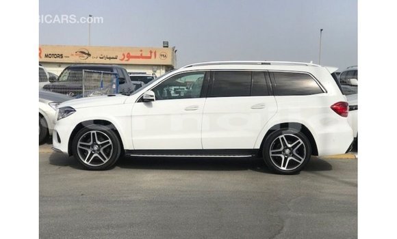 Buy Import Mercedes-Benz 190 White Car in Import - Dubai in Abia State Buy Import Mercedes-Benz 190 White Car in Import - Dubai in Abia State