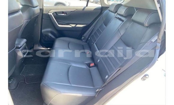 Buy Import Toyota HiAce White Truck in Import - Dubai in Abia State Buy Import Toyota HiAce White Truck in Import - Dubai in Abia State