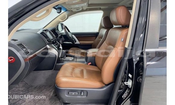 Acheter Import Voiture Toyota Land Cruiser Noir à Import - Dubai, État d'Abia Acheter Import Voiture Toyota Land Cruiser Noir à Import - Dubai, État d'Abia