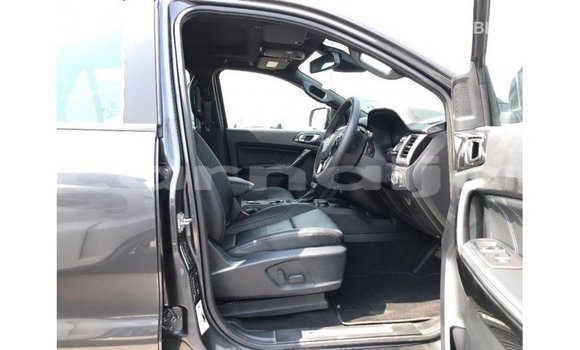 Acheter Import Voiture Ford Everest Autre à Import - Dubai, État d'Abia Acheter Import Voiture Ford Everest Autre à Import - Dubai, État d'Abia