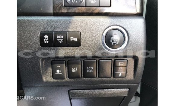 Buy Import Toyota Vellfire White Car in Import - Dubai in Abia State Buy Import Toyota Vellfire White Car in Import - Dubai in Abia State