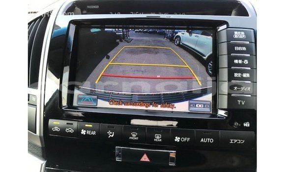 Acheter Import Voiture Toyota Land Cruiser Blanc à Import - Dubai, État d'Abia Acheter Import Voiture Toyota Land Cruiser Blanc à Import - Dubai, État d'Abia