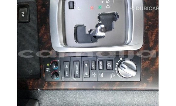 Acheter Import Voiture Toyota Land Cruiser Blanc à Import - Dubai, État d'Abia Acheter Import Voiture Toyota Land Cruiser Blanc à Import - Dubai, État d'Abia