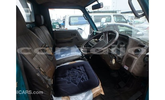 Acheter Import Utilitaire Toyota Dyna Vert à Import - Dubai, État d'Abia Acheter Import Utilitaire Toyota Dyna Vert à Import - Dubai, État d'Abia