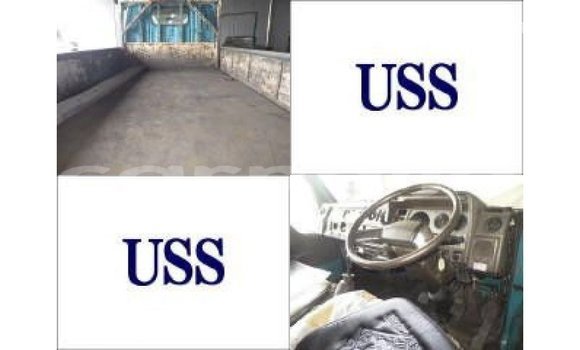 Acheter Import Utilitaire Toyota Dyna Vert à Import - Dubai, État d'Abia Acheter Import Utilitaire Toyota Dyna Vert à Import - Dubai, État d'Abia