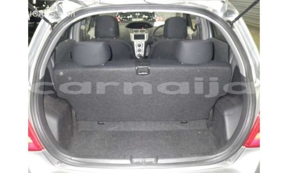 Buy Import Toyota Vitz Other Car in Import - Dubai in Abia State Buy Import Toyota Vitz Other Car in Import - Dubai in Abia State