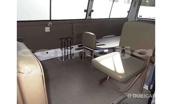 Acheter Import Voiture Toyota Hiace Blanc à Import - Dubai, État d'Abia Acheter Import Voiture Toyota Hiace Blanc à Import - Dubai, État d'Abia