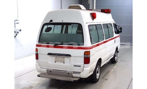 Acheter Import Voiture Toyota Hiace Blanc à Import - Dubai, État d'Abia Acheter Import Voiture Toyota Hiace Blanc à Import - Dubai, État d'Abia