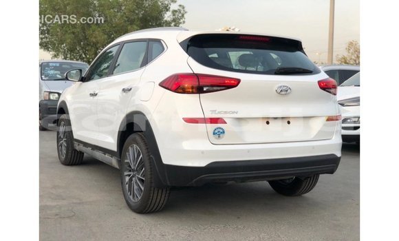 Acheter Import Voiture Hyundai Tucson Blanc à Import - Dubai, État d'Abia Acheter Import Voiture Hyundai Tucson Blanc à Import - Dubai, État d'Abia