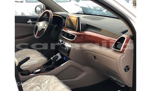Acheter Import Voiture Hyundai Tucson Blanc à Import - Dubai, État d'Abia Acheter Import Voiture Hyundai Tucson Blanc à Import - Dubai, État d'Abia