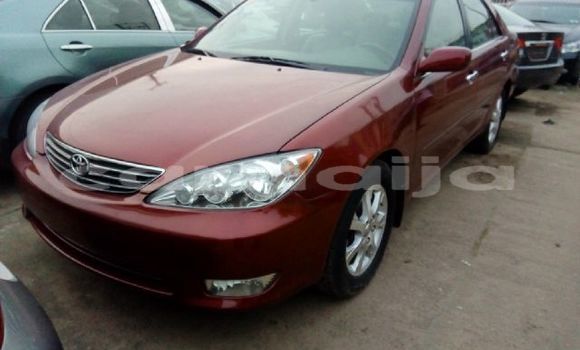 Acheter Occasion Voiture Toyota Camry Rouge à Lagos, État de Lagos Acheter Occasion Voiture Toyota Camry Rouge à Lagos, État de Lagos