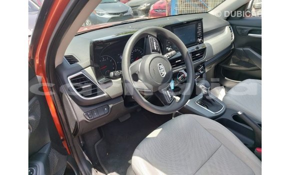 Buy Import Kia Carens Other Car in Import - Dubai in Abia State Buy Import Kia Carens Other Car in Import - Dubai in Abia State