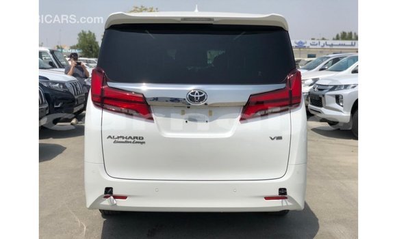 Acheter Import Voiture Toyota Alphard Blanc à Import - Dubai, État d'Abia Acheter Import Voiture Toyota Alphard Blanc à Import - Dubai, État d'Abia