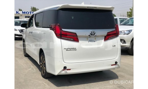 Acheter Import Voiture Toyota Alphard Blanc à Import - Dubai, État d'Abia Acheter Import Voiture Toyota Alphard Blanc à Import - Dubai, État d'Abia
