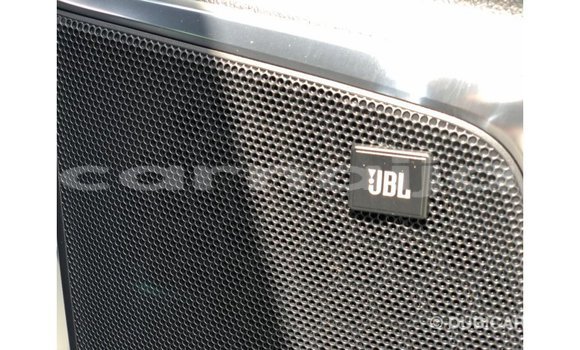 Acheter Import Voiture Toyota Alphard Blanc à Import - Dubai, État d'Abia Acheter Import Voiture Toyota Alphard Blanc à Import - Dubai, État d'Abia