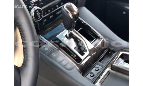 Acheter Import Voiture Toyota Alphard Blanc à Import - Dubai, État d'Abia Acheter Import Voiture Toyota Alphard Blanc à Import - Dubai, État d'Abia