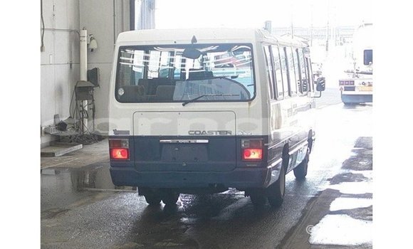 Buy Import Toyota Coaster White Car in Import - Dubai in Abia State Buy Import Toyota Coaster White Car in Import - Dubai in Abia State