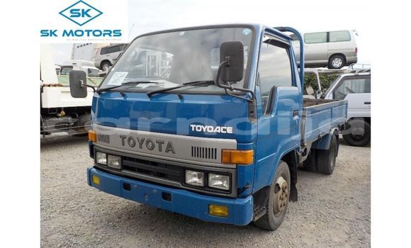 Acheter Import Utilitaire Toyota Dyna Bleu à Import - Dubai, État d'Abia Acheter Import Utilitaire Toyota Dyna Bleu à Import - Dubai, État d'Abia
