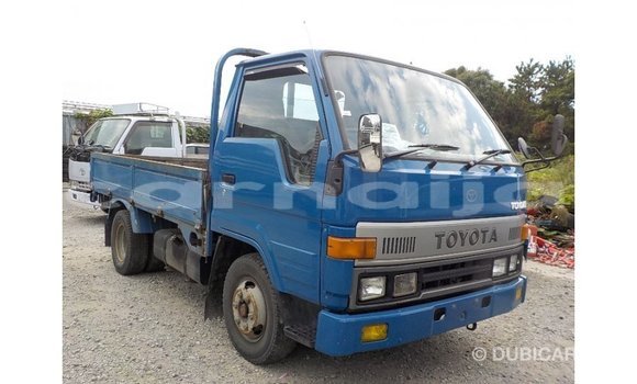 Acheter Import Utilitaire Toyota Dyna Bleu à Import - Dubai, État d'Abia Acheter Import Utilitaire Toyota Dyna Bleu à Import - Dubai, État d'Abia