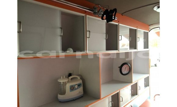 Buy Import Toyota Hiace White Car in Import - Dubai in Abia State Buy Import Toyota Hiace White Car in Import - Dubai in Abia State