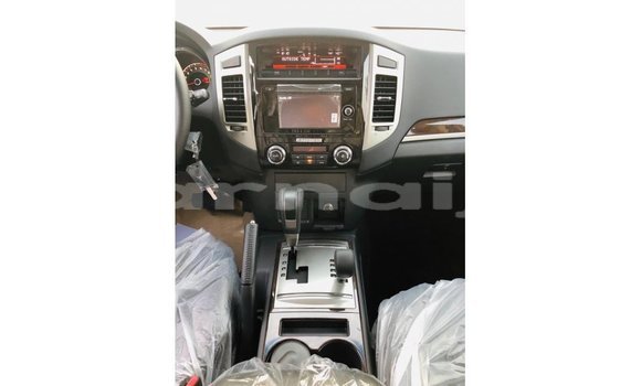 Buy Import Mitsubishi Pajero Black Car in Import - Dubai in Abia State Buy Import Mitsubishi Pajero Black Car in Import - Dubai in Abia State
