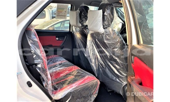 Buy Import Toyota Fortuner White Car in Import - Dubai in Abia State Buy Import Toyota Fortuner White Car in Import - Dubai in Abia State