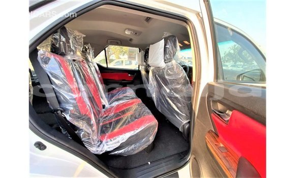 Buy Import Toyota Fortuner White Car in Import - Dubai in Abia State Buy Import Toyota Fortuner White Car in Import - Dubai in Abia State