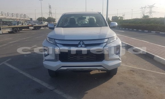 Buy Import Mitsubishi L200 White Car in Import - Dubai in Abia State Buy Import Mitsubishi L200 White Car in Import - Dubai in Abia State