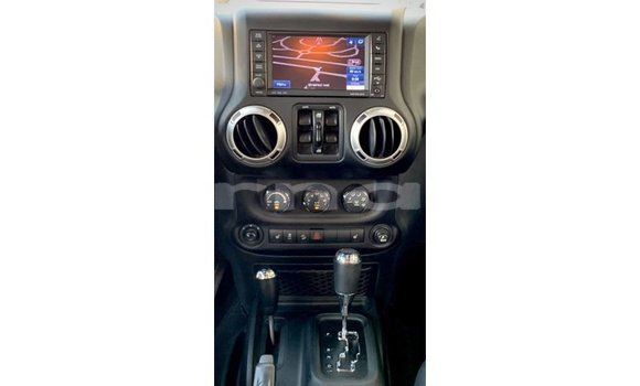 Buy Import Jeep Wrangler Beige Car in Import - Dubai in Abia State Buy Import Jeep Wrangler Beige Car in Import - Dubai in Abia State